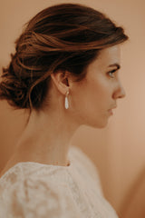 boucles d'oreilles mariée blanche en nacre mariage