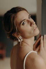 boucles d'oreilles pendantes nacre blanche mariee mariage lizeron blanca