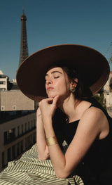 boucles d'oreilles invitées, colorées, pendientes, crédit photo Manon Lesaos