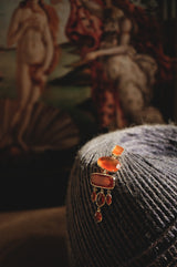 boucles d'oreilles invitées, boucles d' oreilles colorées, pendientes, bijoux créateur, lizeron, crédit photo Manon Le saos