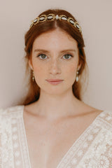 couronne en métal et nacre de mariée mariage