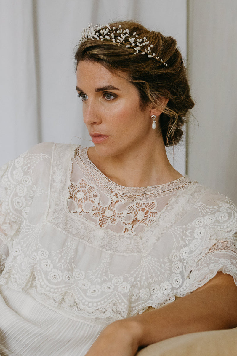 Boucles d'oreilles perles baroques et strass pour mariée