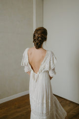 pics à chignon métalliques rosaces dentalle de perles mariée mariage