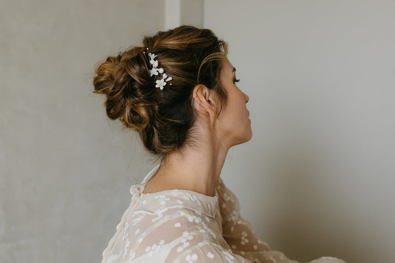 pics à chignon de mariée en porcelaine lizeron